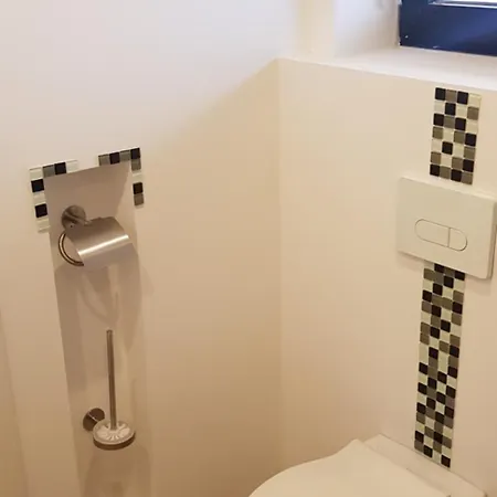 - Michaelas Huus - Zwischen Den Meeren,